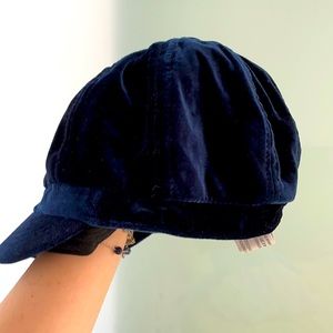 Forever 21 Navy Velvet Casquette ( newboy hat)